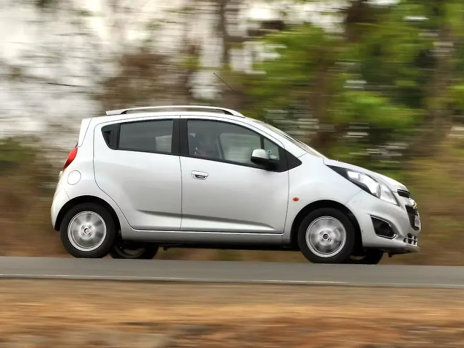 Services 2014 Chevrolet Beat 28351